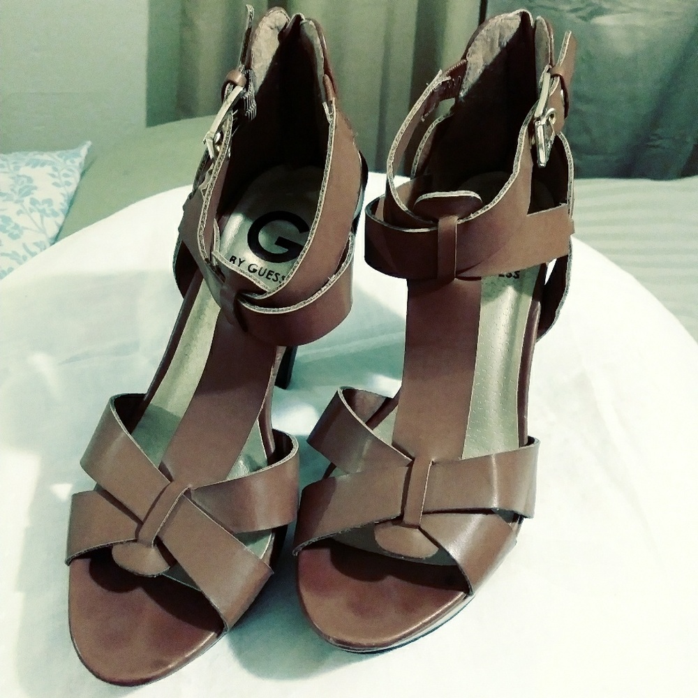 Guess. Brown Women's platform.
